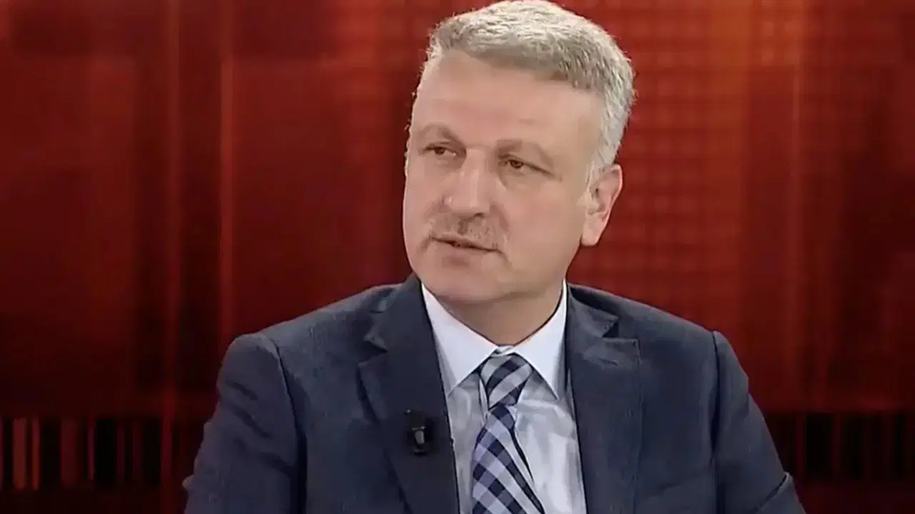 Oktay Saral'dan, eski bakana zehir zemberek sözler!