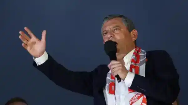 Özel'den ilk açıklama: 'Hayvanlara hakaret olmasın diye...'