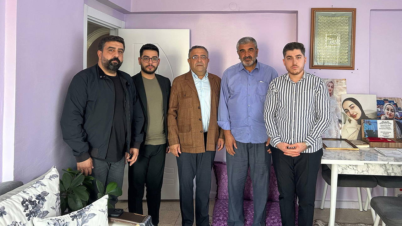 CHP'den Rojin Kabaiş’in ailesine destek çağrısı