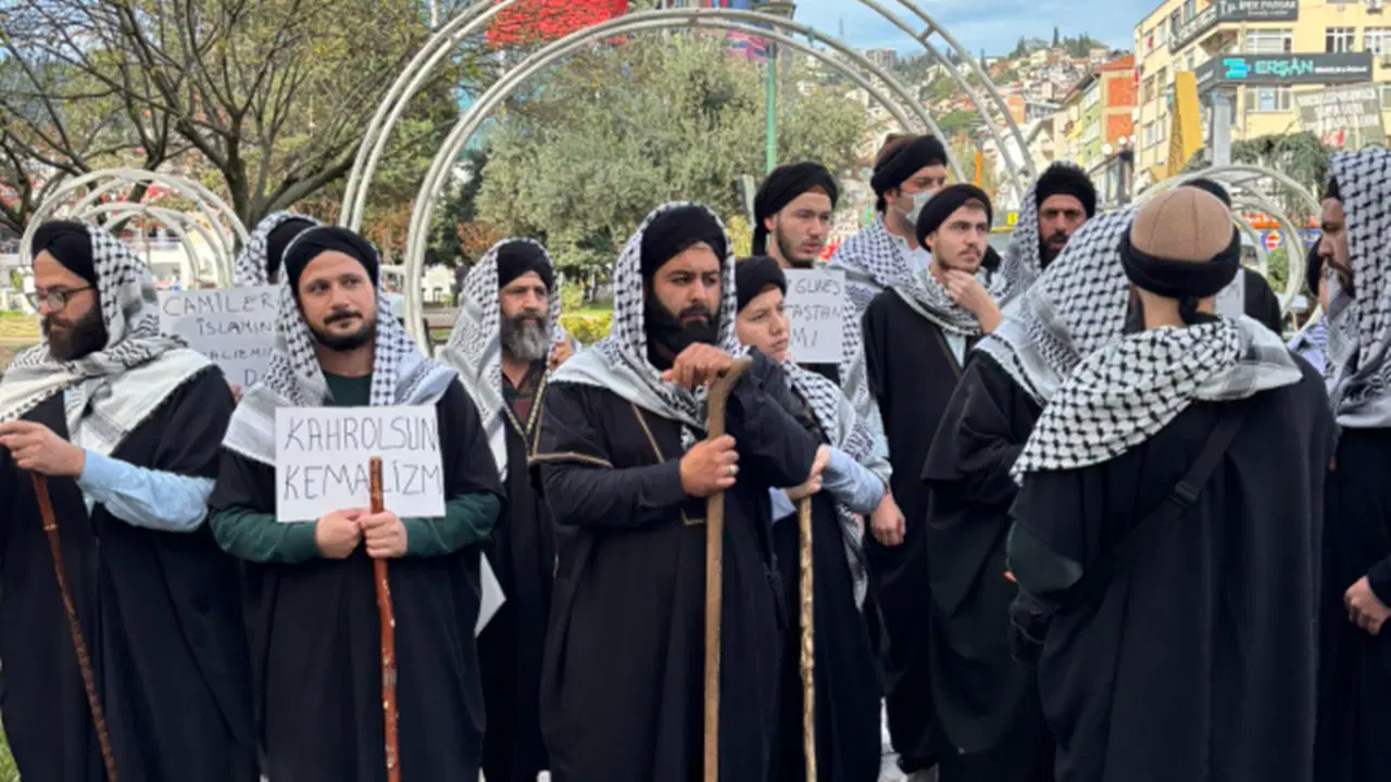 Atatürk mevlidine karşı 'Aczmendi' provokasyonu