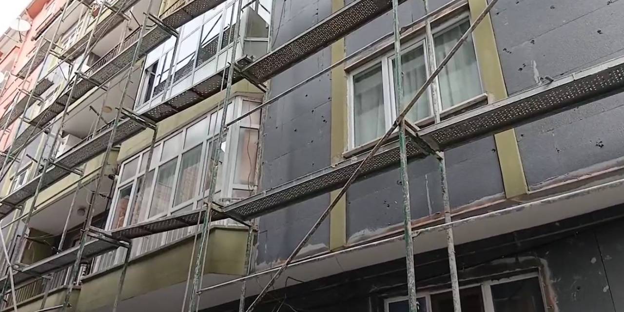 Bursa'da inşaatın 5'inci katıdan düşen işçi ağır yaralandı