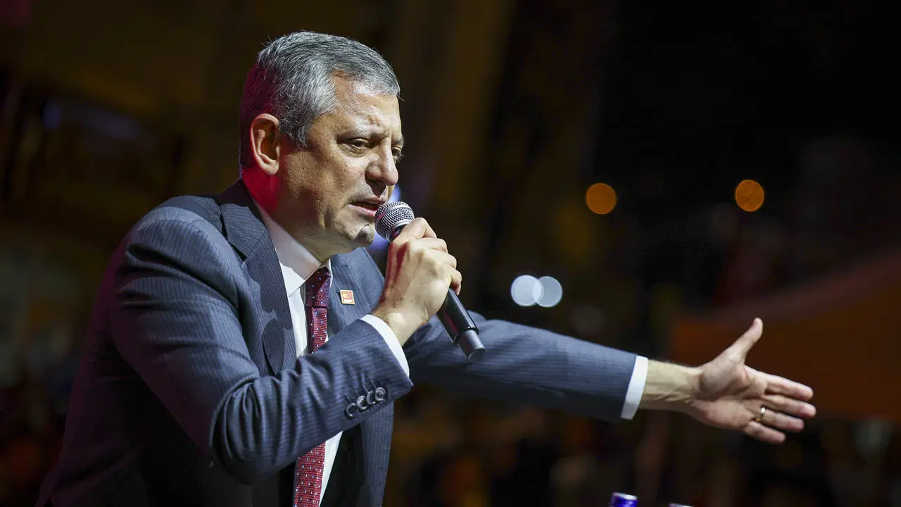 Özgür Özel’den KESK’in 30’uncu yılına özel mesaj