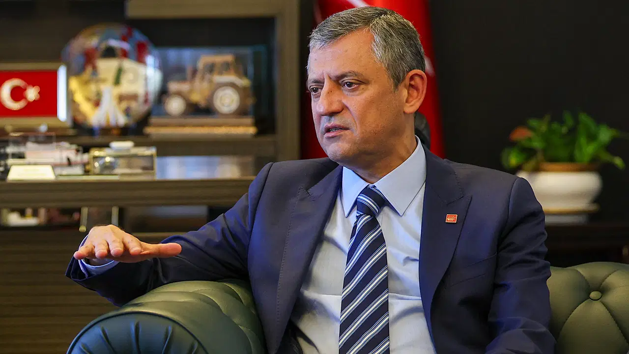 'Erdoğan, kendine çıkış yolu arıyor'