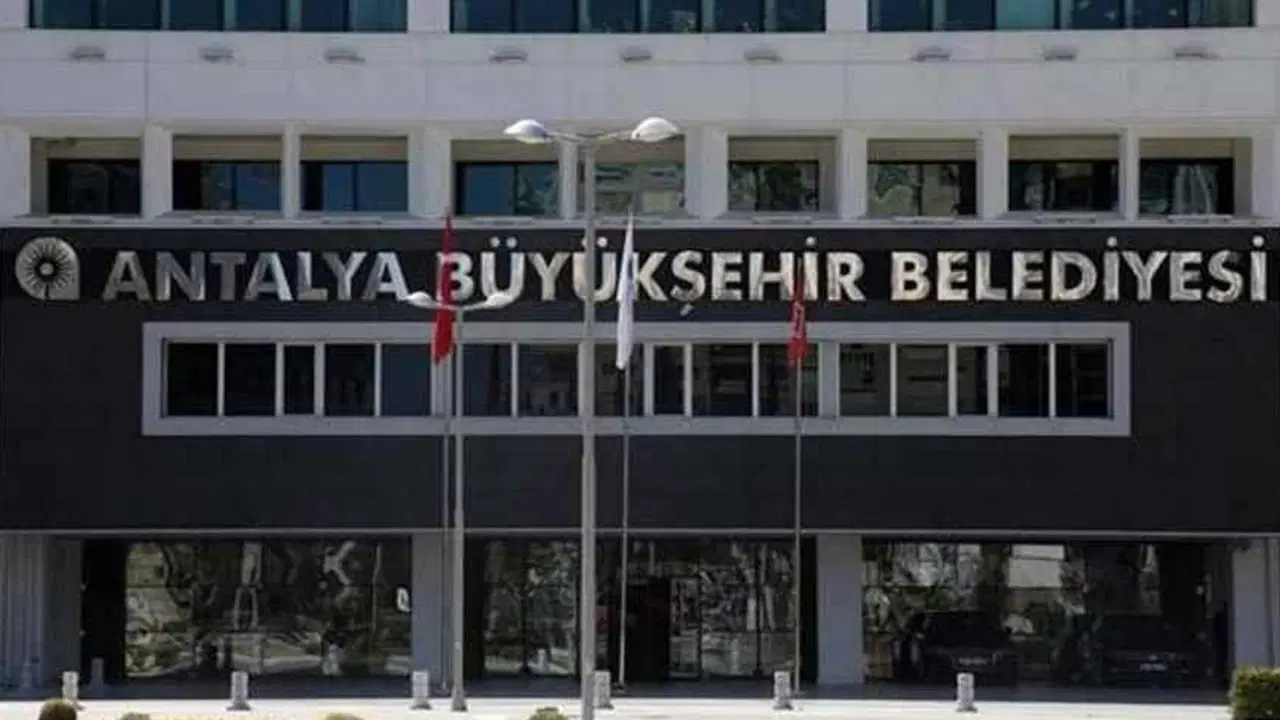 Antalya Büyükşehir Belediyesi'ne yeni dalga operasyon!