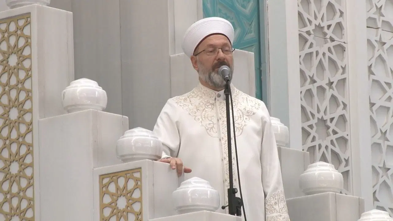 Ali Erbaş: 'Allah'ım kullarına ve hayvanlarına su ver'