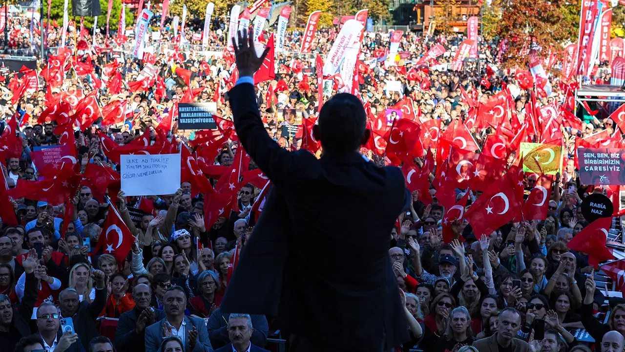 Yeni miting yeri belli oldu