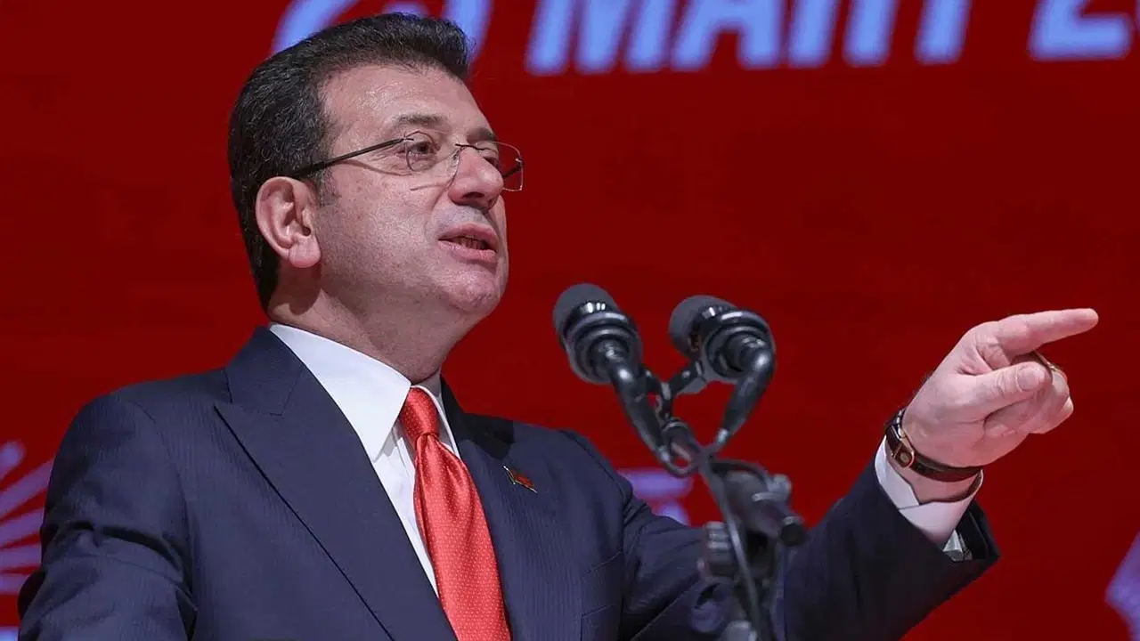 'Bu ortamda bile işi gücü bırakıp...'