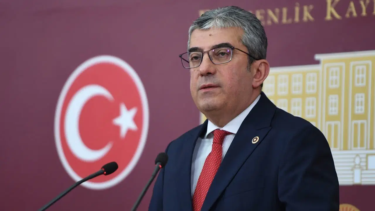 'Sahte diploma' skandalı... CHP'li Günaydın'dan 4 ayrı soru önergesi!