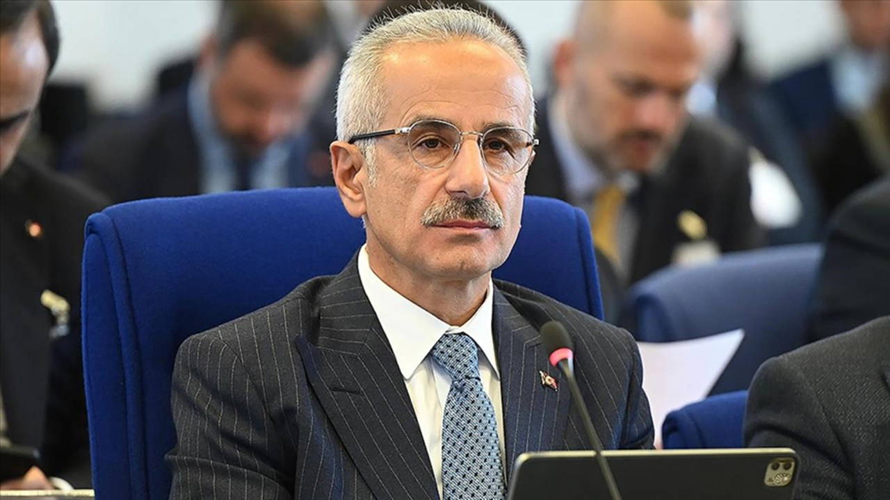 Uraloğlu'na 'deprem' tepkisi: 'Çaresizliğin ve vizyonsuzluğun itirafı'