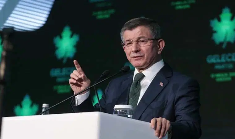 Davutoğlu'ndan 'kanal' vurgulu 17 Ağustos mesajı