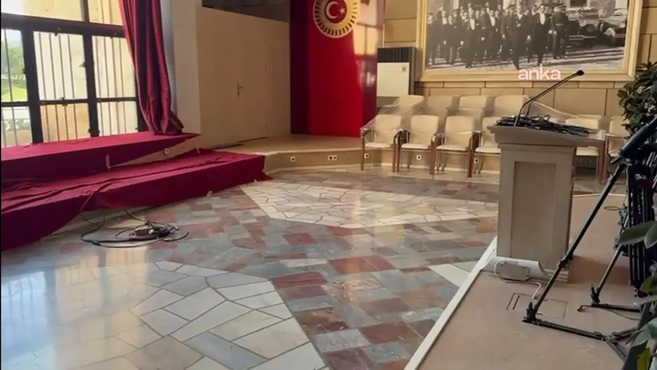 TBMM’de tadilat ve temizlik başladı: Açıklamalar dışarıda yapılıyor