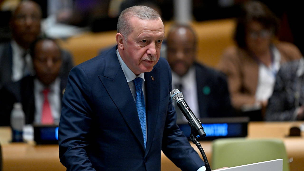 Erdoğan: Trump ile teferruatlı bir görüşmemiz olacak