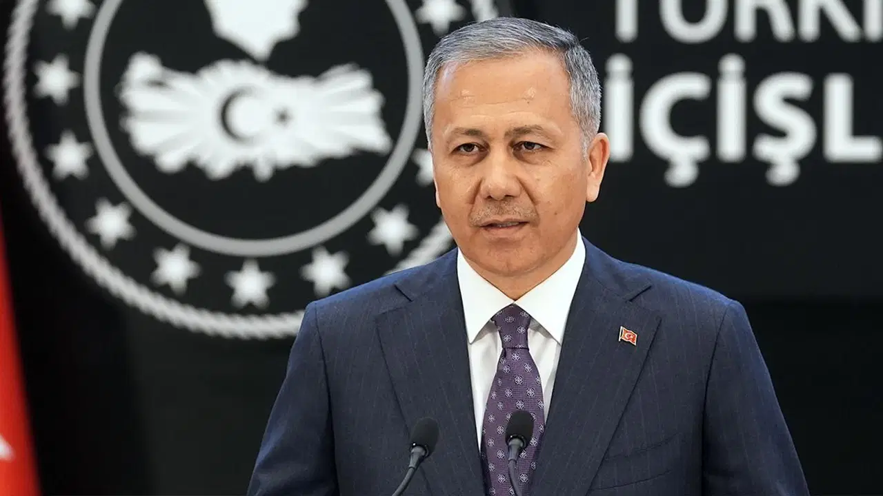 Saray Sekreteri Yerlikaya açıkladı: Trafikte yeni dönem!
