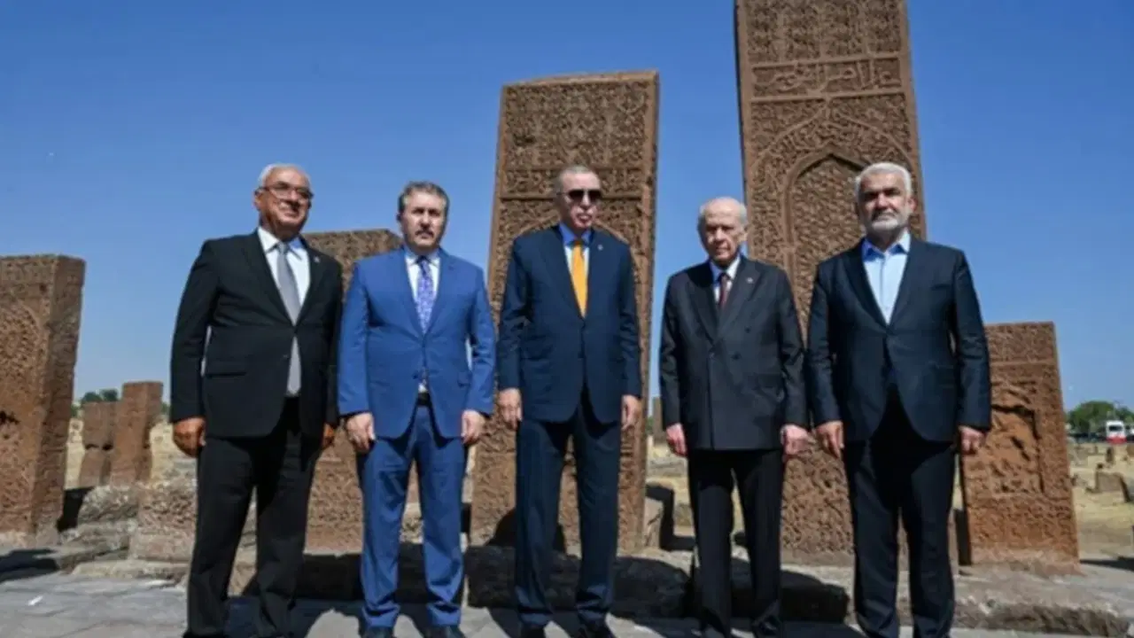Cumhur’un küçük ortağından ‘Öcalan’ sloganlarına sert tepki