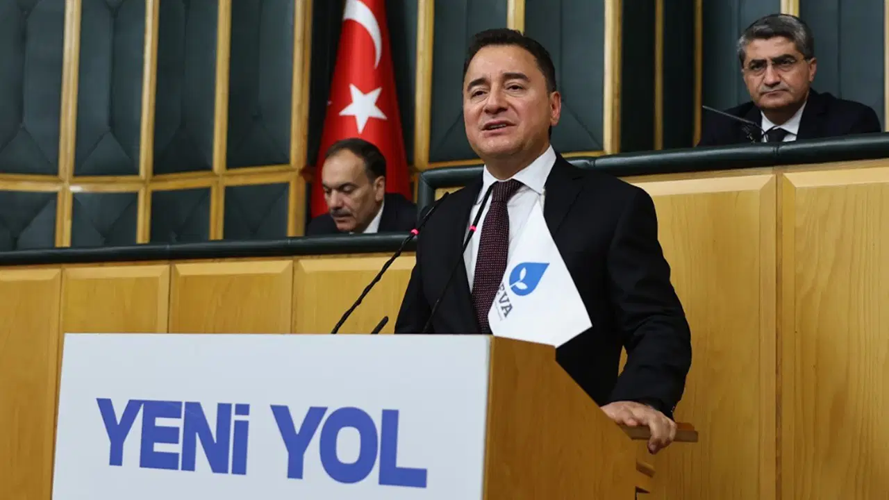 'Kime selam vereceğimizi size mi soracağız?'