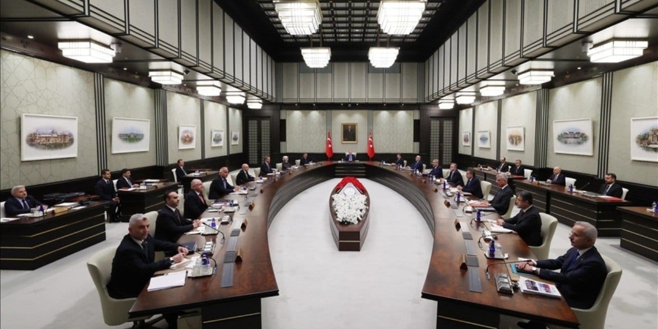 Kabine yarın toplanıyor: Masada 4 kritik dosya var