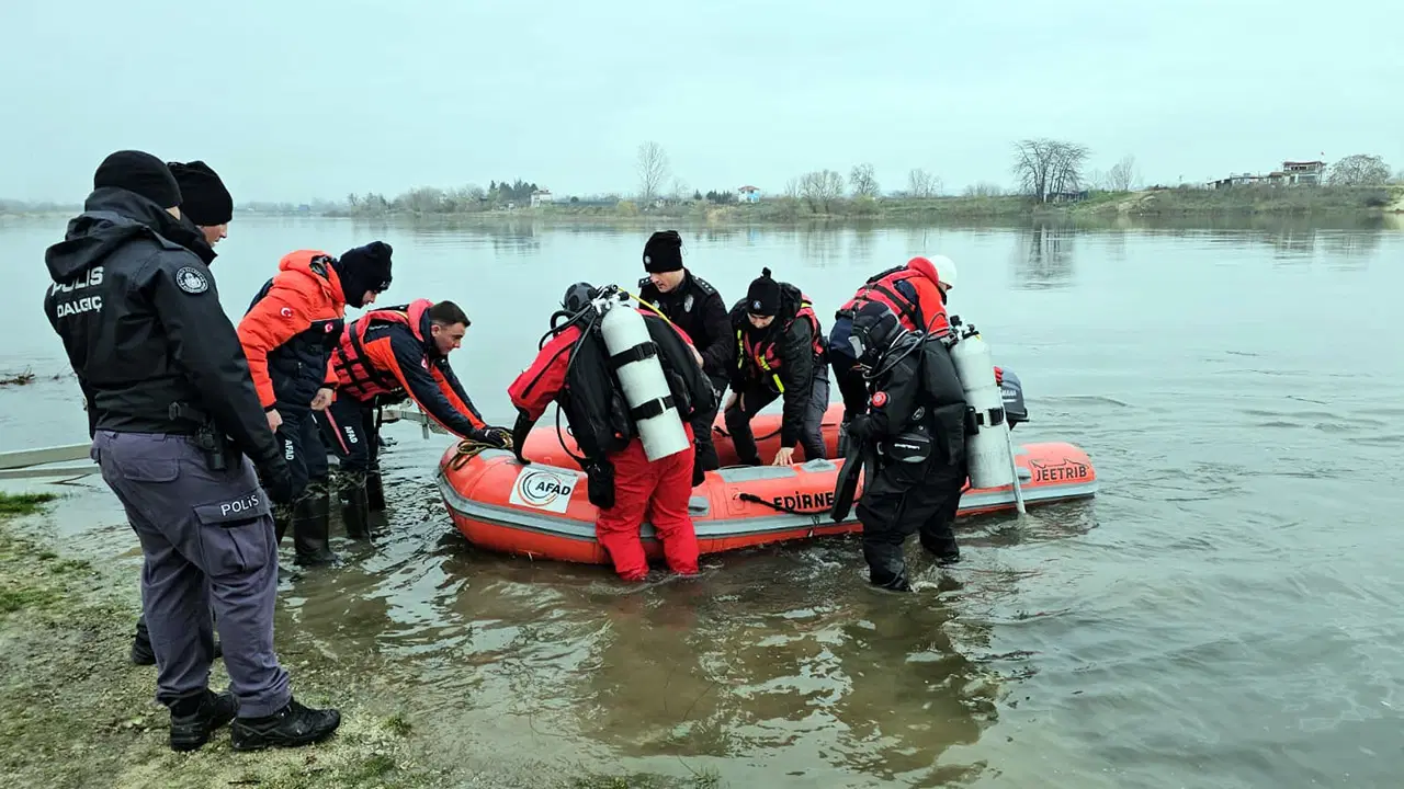 Meriç Nehri’ne botla açılan Ensar’dan 4 gündür haber yok