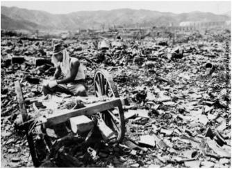 Nagazaki, 1945 nükleer bombalamasının anısına düzenlenen etkinliğe 