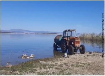 Beyşehir Gölünden Hayvanlara Su Taşıyoruz