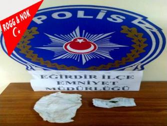Eğirdir'de polisin şüphelendiği şahıstan uyuşturucu çıktı 13.09.2021