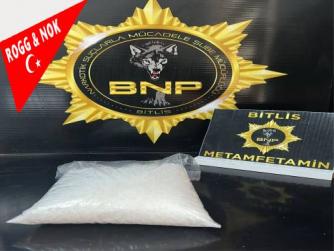 Bitlis'te minibüste 846 gram sentetik uyuşturucu ele geçirildi
