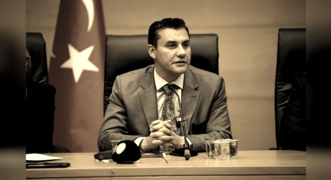 Siyasi bakımdan Timsah Gözyaşları ve İnanışlar