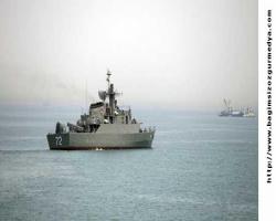 ABD donanmasından İran gemilerine uyarı ateşi 