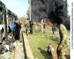 Halep'te sivillerin tahliye edildiği otobüs konvoyuna bombalı saldırı: 70 ölü, 130 yaralı