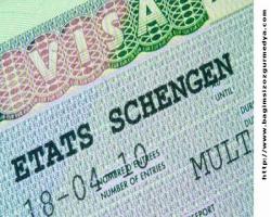 Susmuyoruz; Türkiye'den Schengen vizesine başvuranların oranı yüzde 10 düşmüş...