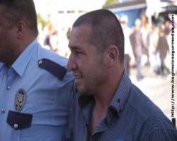 'Polis arkadaşım alır mısın?'
