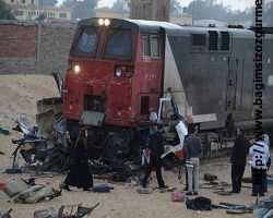 Mısır'da hemzemin geçitte kaza: 24 ölü, 28 yaralı
