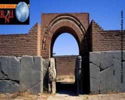 'IŞİD Nimrud’u buldozerlerle yıkıyor'