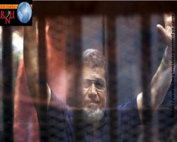 Mursi'ye idam kararı ertelendi...