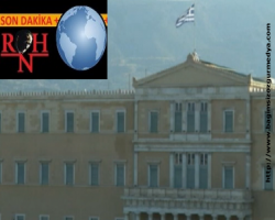 Yunanistan'da referandum: Katılım yüzde 65'i geçti