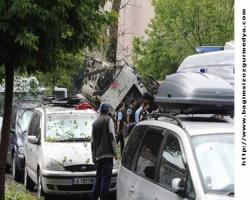Güvenilmez ama resmi açıklama: İstanbul Vezneciler'de bombalı saldırı: 7'si polis 6 sivil 13ölü... 